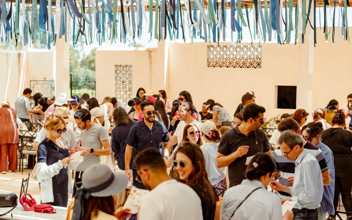 Team building en été en Tunisie : gérer chaleur, rythme, hydratation et sécurité