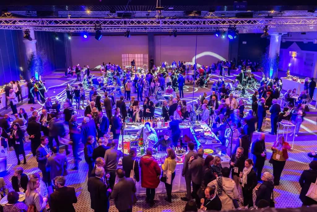 Soirée gala d'entreprise luxueuse en Tunisie — Atelier Events