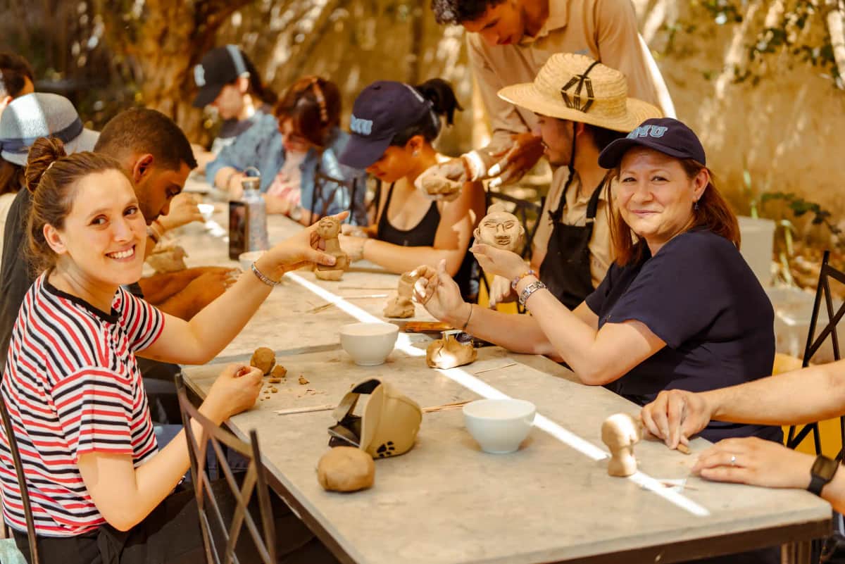 Team Building pour Petits Groupes en Tunisie : 10 à 30 Personnes, Grande Qualité