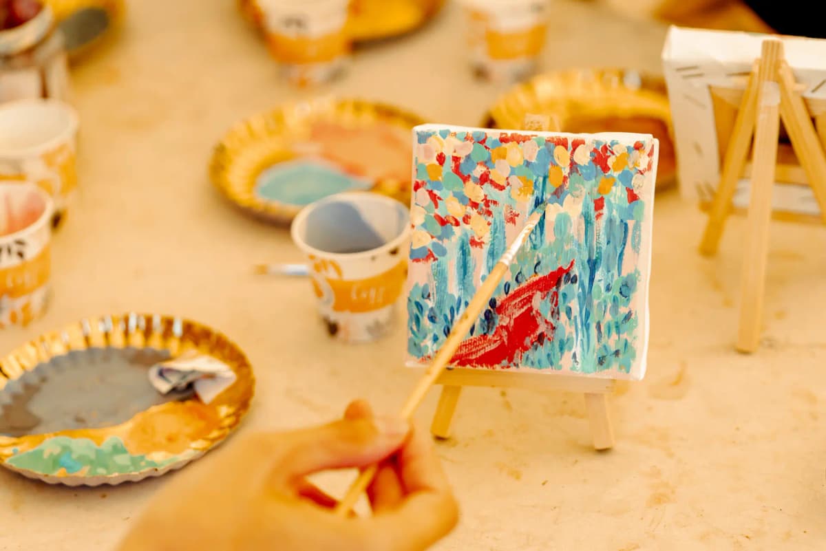 Team building créatif — atelier céramique et poterie en Tunisie