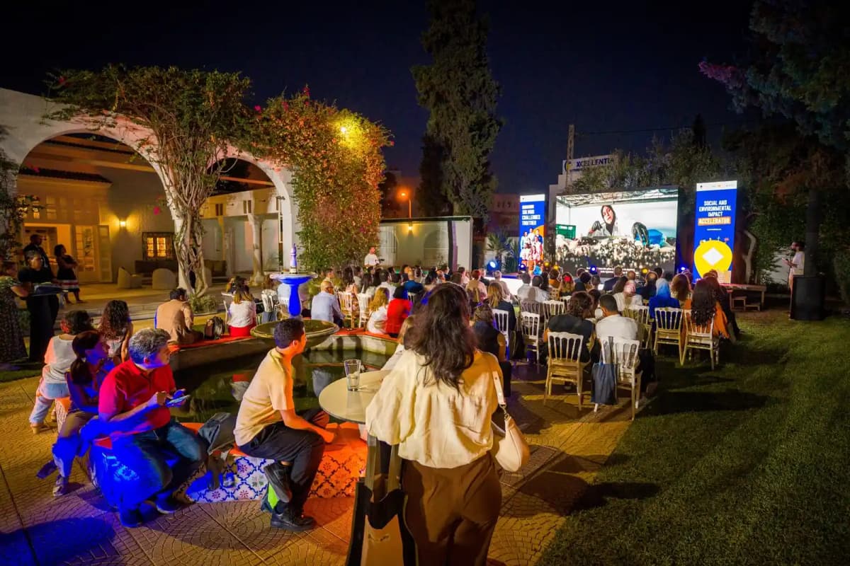 Conférence de lancement avec projection sur écrans géants — Atelier Events Tunisie